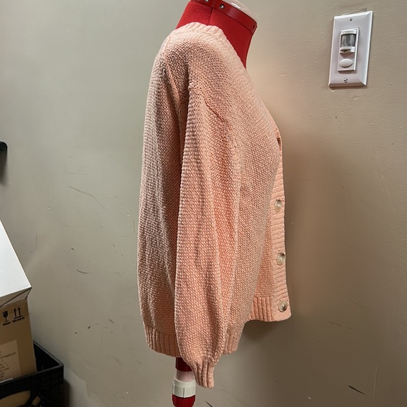 Peach Loft Cardigan - Picture 3 of 9